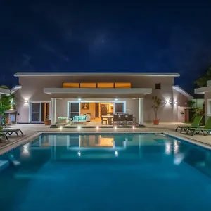 residencial-casa-linda.comcaribbean.com/